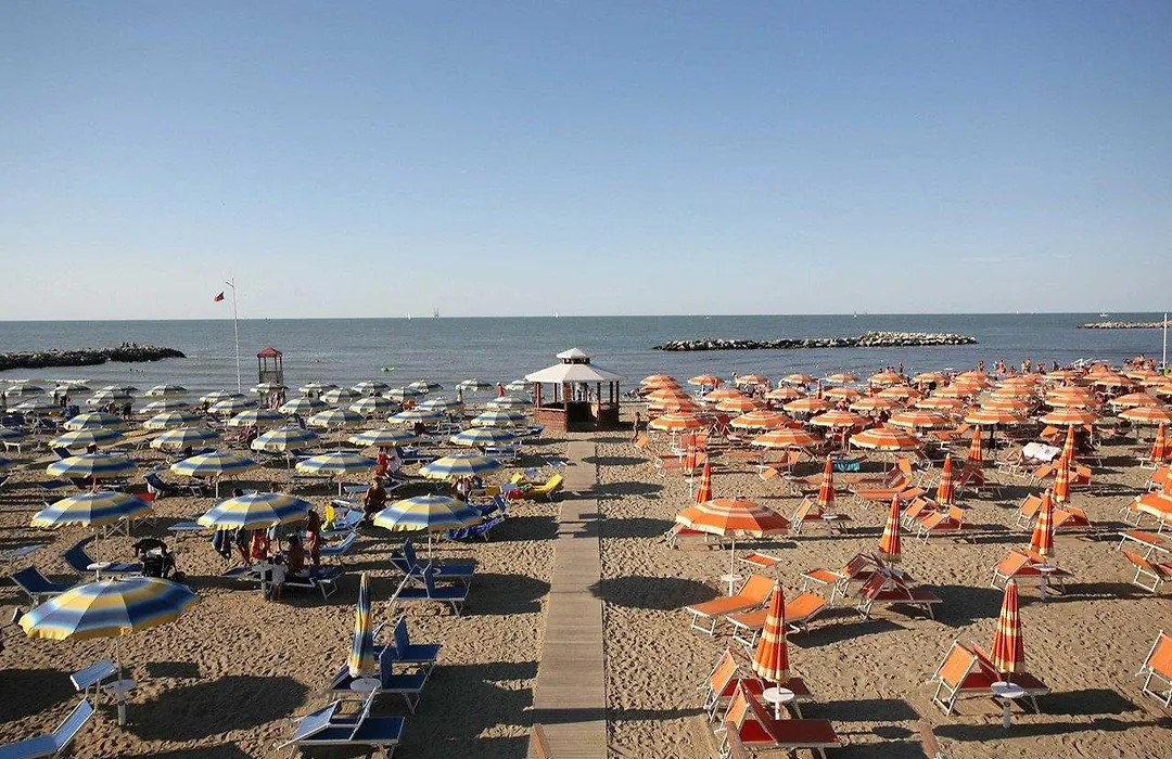 Hotel Savini Rimini-1